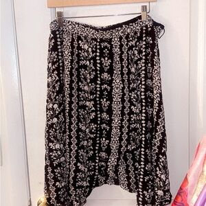 Floral Black and White Skirt